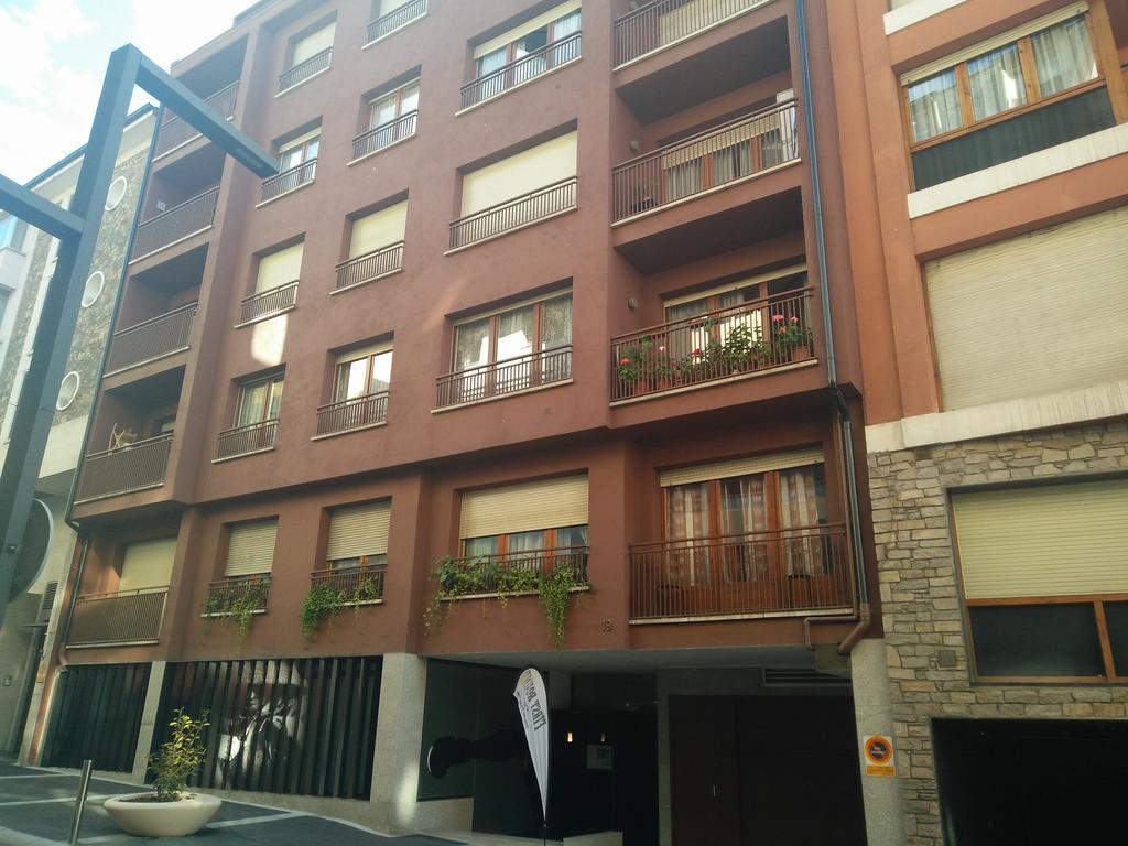 Suitedreams - Av. Fener Andorra la Vella Kültér fotó